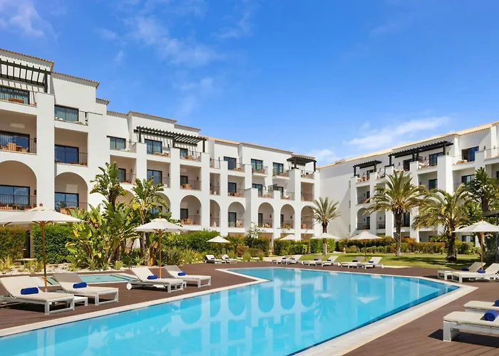 Pine Cliffs Ocean Suites, A Luxury Collection Resort & Spa, Algarve Albufeira